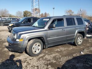 Jeep Patriot SPORT 2.4L 4 2013