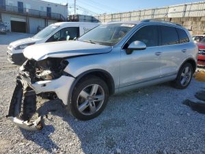 Volkswagen Touareg V6 TDI 3.0L 6 2011