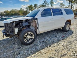 Chevrolet Suburban C1500 LT 5.3L 8 2015