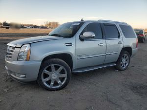 Cadillac Escalade LUXURY 6.2L 8 2011