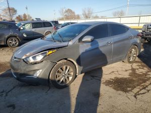 Hyundai Elantra SE 1.8L 4 2015