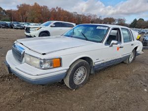 Lincoln Town Car SIGNATURE 4.6L 8 1994