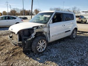 Kia Soul + 2.0L 4 2012