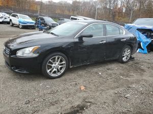 Nissan Maxima S 3.5L 6 2014