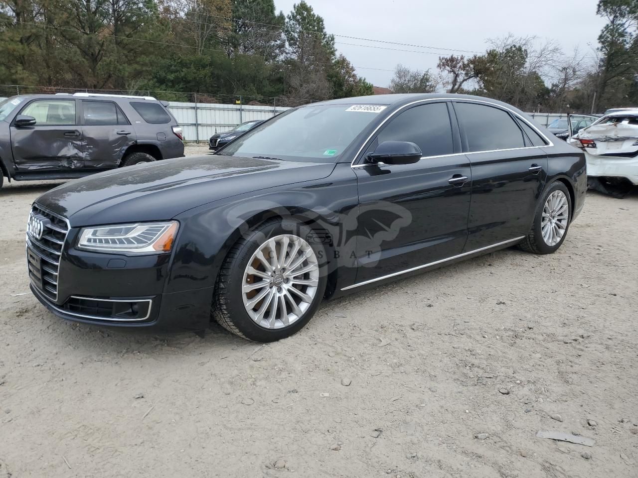 Audi A8 L QUATTRO 4.0L 8 2015