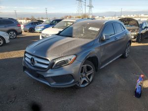 Mercedes-Benz GLA 250 4MATIC 2.0L 4 2015