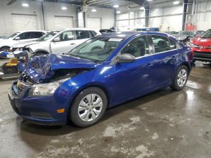 Chevrolet Cruze LS 1.8L 4 2012