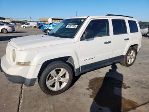 Jeep Patriot SPORT 2.0L 4 2014
