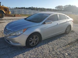 Hyundai Sonata SE 2.4L 4 2012