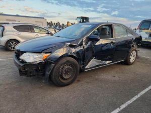 Toyota Camry BASE 2.5L 4 2012