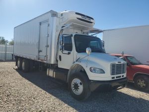Freightliner Business Class M2 106 MEDIUM DUTY 8.9L 6 2014