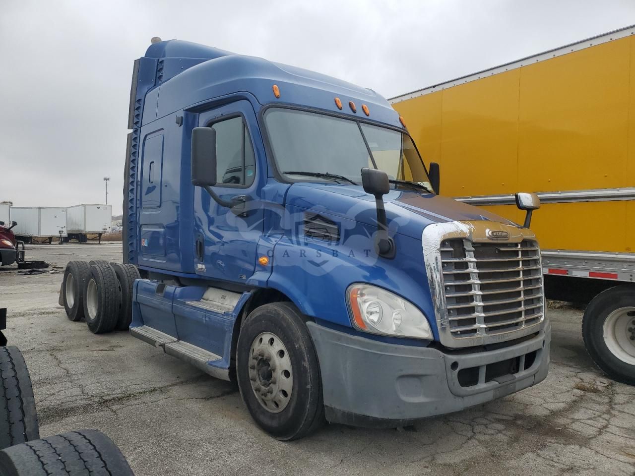 Freightliner Cascadia 12.8L 6 2011