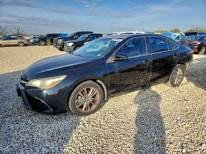 Toyota Camry LE 2.5L 4 2015