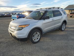 Ford Explorer XLT 3.5L 6 2013
