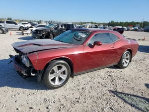 Dodge Challenger SXT 3.6L 6 2021