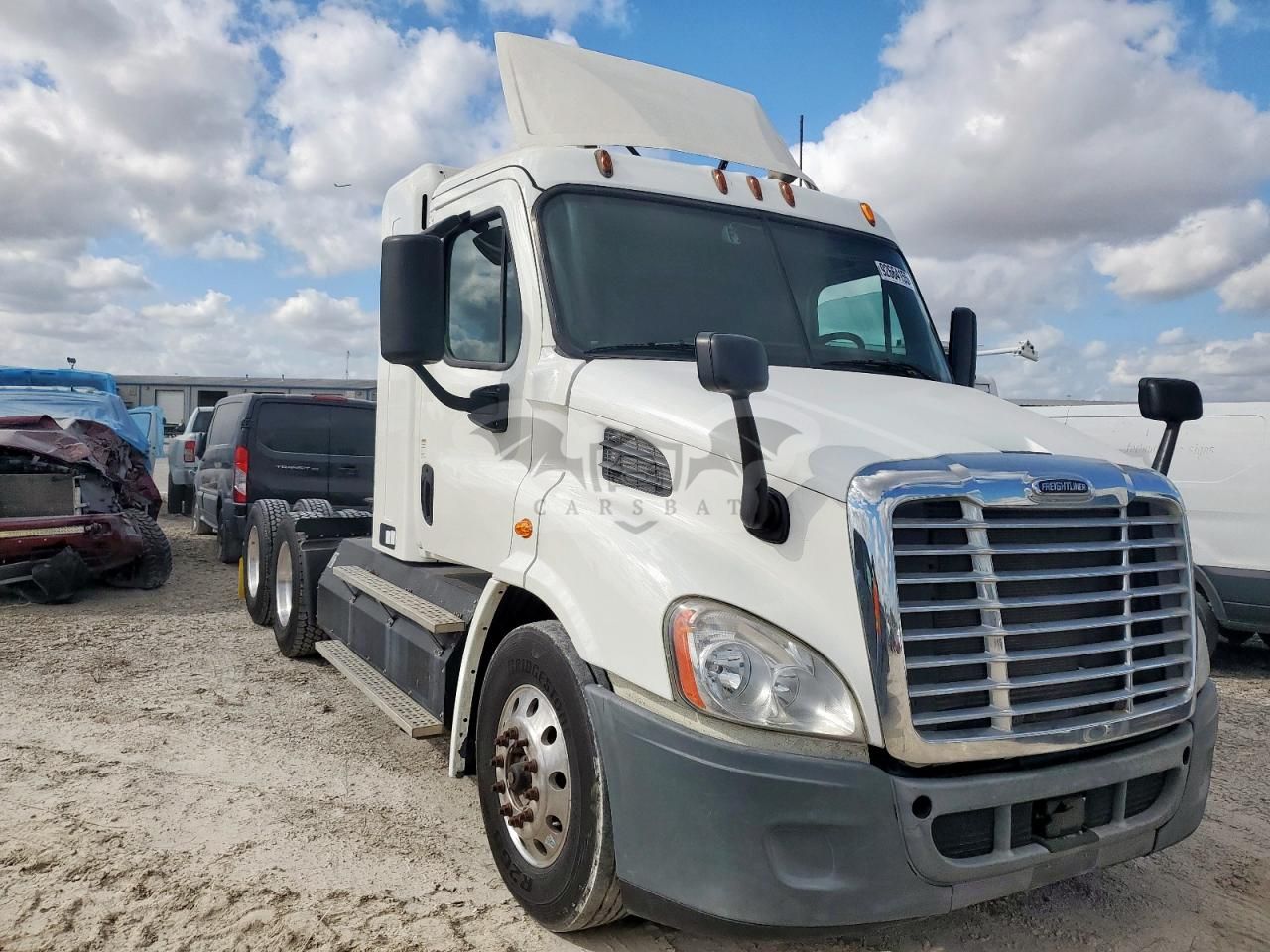 Freightliner Cascadia 11.9L 6 2015