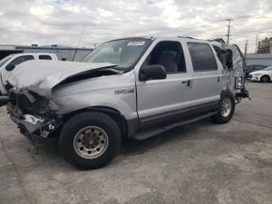 Ford Excursion XLT 6.8L 10 2001