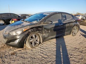 Hyundai Elantra SE 1.8L 4 2015