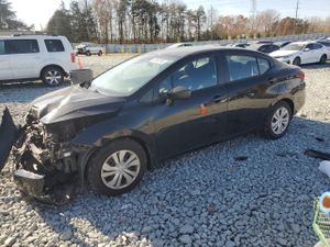 Nissan Versa S 1.6L 4 2021
