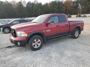 RAM 1500 SLT 5.7L 8 2015