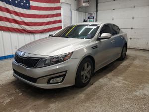 Kia Optima LX 2.4L 4 2015