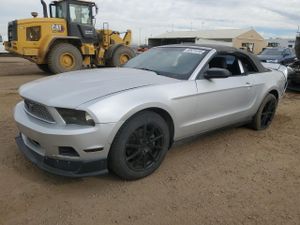 Ford Mustang 3.7L 6 2012