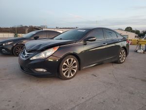 Hyundai Sonata SE 2.4L 4 2014
