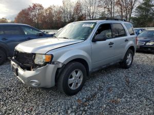 Ford Escape XLT 2.5L 4 2012