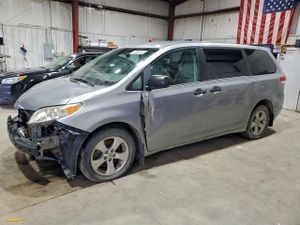Toyota Sienna 3.5L 6 2012