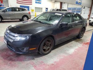 Ford Fusion SE 2.5L 4 2011
