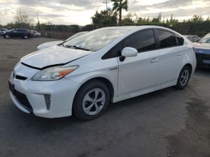 Toyota Prius 1.8L 4 2013