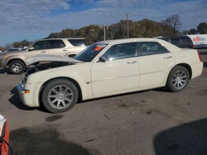 Chrysler 300C 5.7L 8 2005