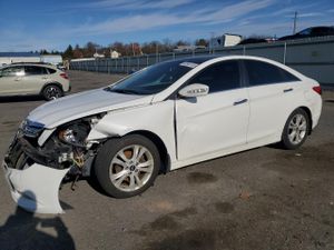 Hyundai Sonata SE 2.4L 4 2012