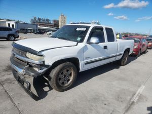 Chevrolet Silverado 1500 C1500 4.8L 8 2001