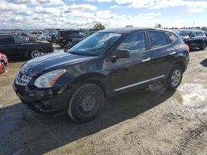 Nissan Rogue S 2.5L 4 2013