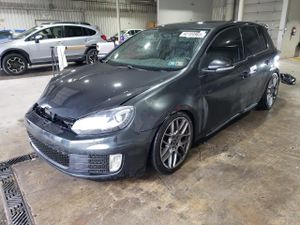 Volkswagen Golf 2.0L 4 2013
