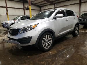 Kia Sportage LX 2.4L 4 2014