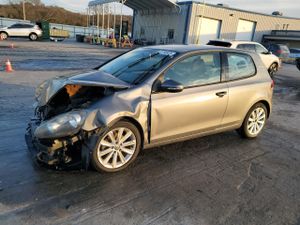 Volkswagen Golf 2.0L 4 2012