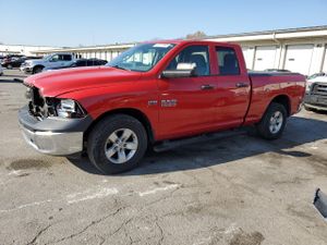 RAM 1500 ST 5.7L 8 2014