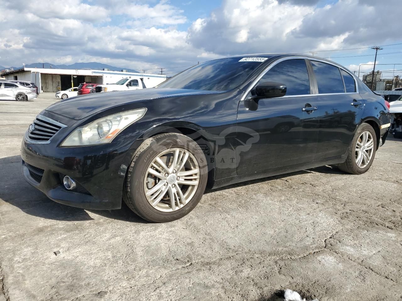 Infiniti G25 BASE 2.5L 6 2011