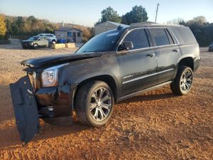 GMC Yukon DENALI 6.2L 8 2015