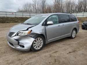 Toyota Sienna XLE 3.5L 6 2014