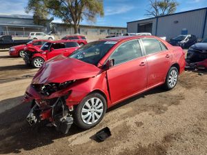 Toyota Corolla BASE 1.8L 4 2013