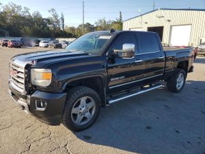 GMC Sierra K2500 SLT 6.6L 8 2015