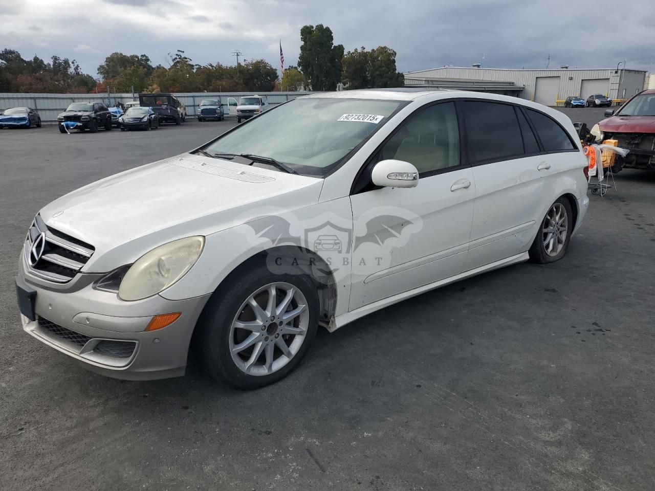 Mercedes-Benz R 350 3.5L 6 2006
