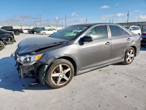 Toyota Camry L 2.5L 4 2014