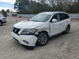 Nissan Pathfinder S 3.5L 6 2013