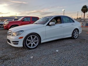 Mercedes-Benz C 250 1.8L 4 2013