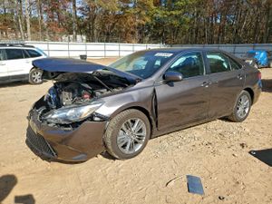 Toyota Camry LE 2.5L 4 2015