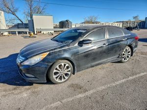Hyundai Sonata SE 2.0L 4 2013